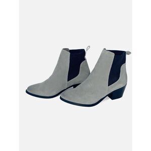 Very Volatile Chelsea Ankle Boots Suede Leather Pull On Bootie Gray Pointed 8.5